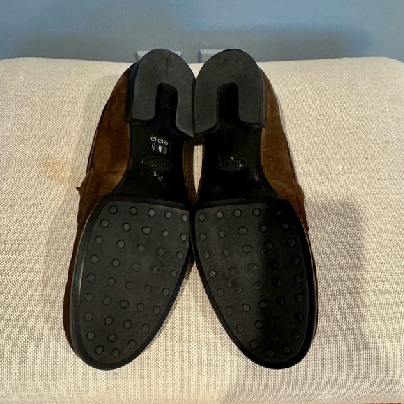 TOD’S BROWN SUEDE LOAFERS, Size UK 9 (US 10) - Picture 4 of 6